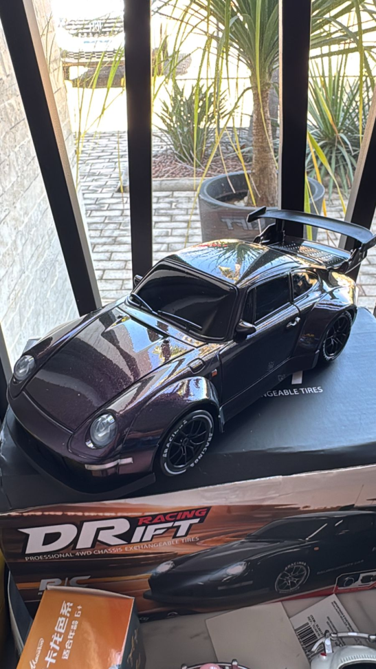 Porsche 911 RWB - Controle Remoto