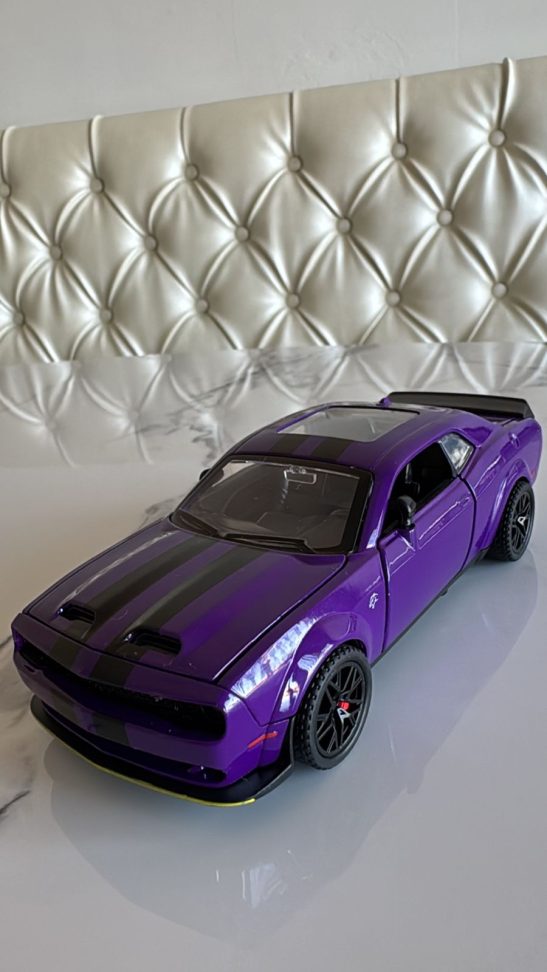 Dodge Challenger SRT